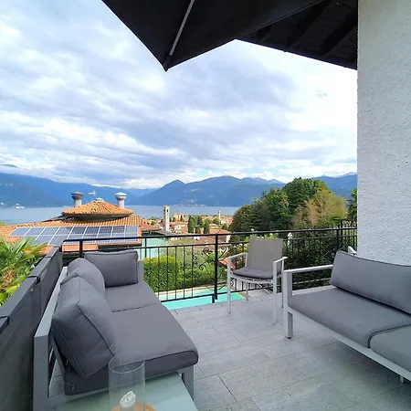Majestic With Private Pool Vakantiehuis