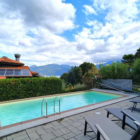 Majestic With Private Pool Vakantiehuis